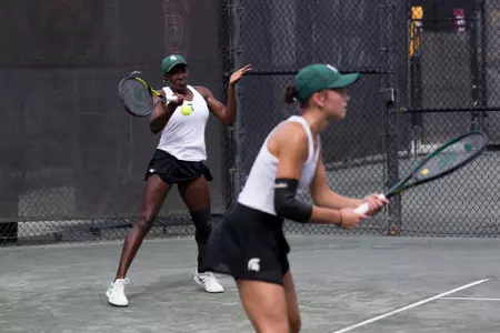 Mary Lewis and Maja Pietrowicz at the 2021 ITA All-American Championships