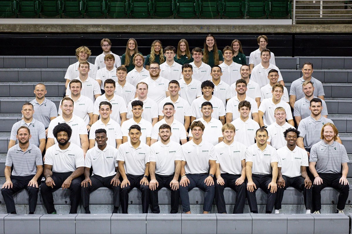 2021-22 Wrestling Team Photo