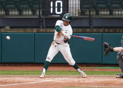 Trent Farquhar action vs Youngstown State 2022