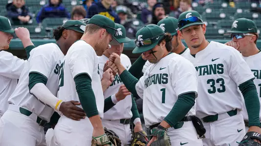 Team huddle vs Michigan Capital Clash 2022