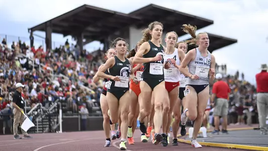 Jenna Magness in the women's 5000m at the 2022 Big Ten Outdoor Championships