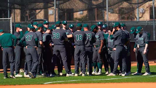 Team huddle at UNLV 2022