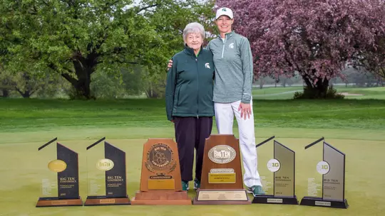 Mary Fossum, Stacy Slobodnik-Stoll