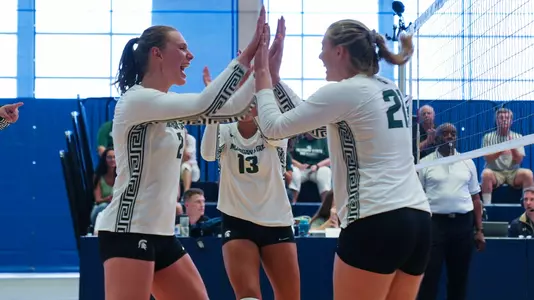 Zoe Nunez, volleyball, 2022