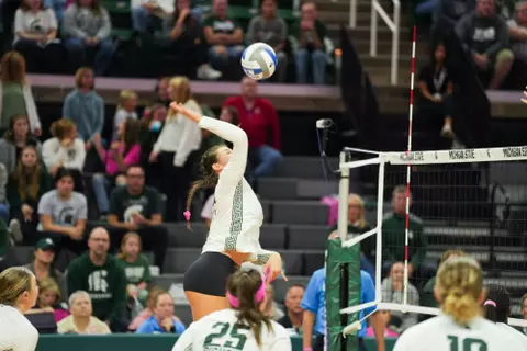 Grace Kelly, volleyball, 2023, pink game