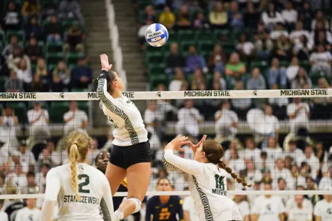 Nil Okur, volleyball, 2023, home Michigan