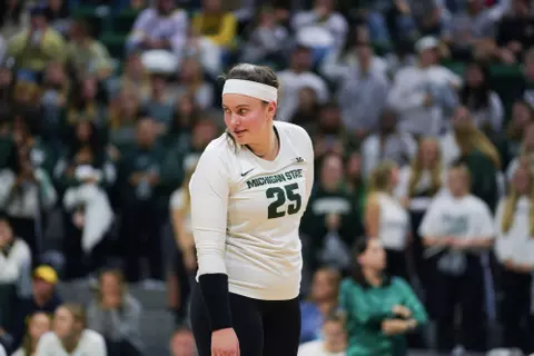 Julia Bishop, volleyball, 2023, home Michigan