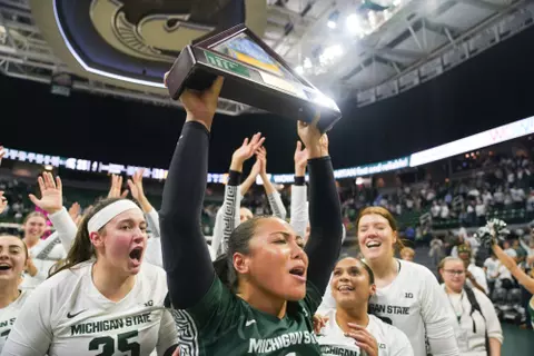 Nalani Iosia, volleyball, 2023, home Michigan