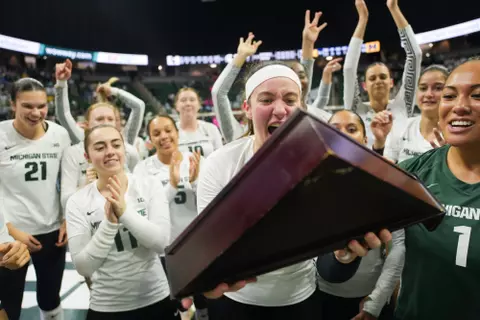 Julia Bishop, volleyball, 2023, home Michigan