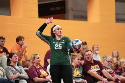 Julia Bishop, volleyball, 2023, at Minnesota