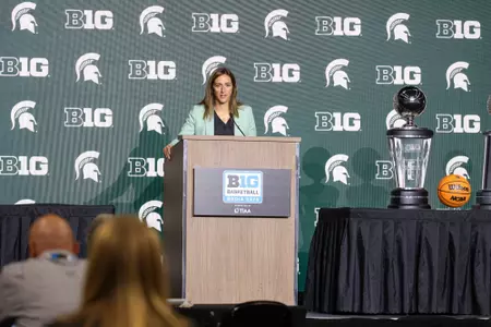 Robyn Fralick Media Day