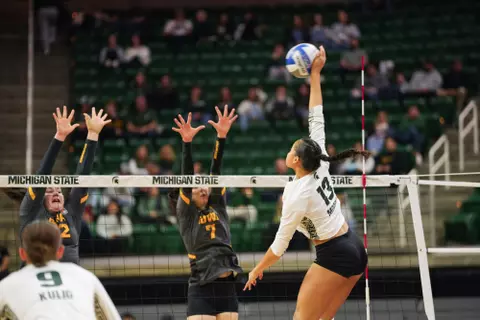 Aliyah Moore, volleyball, 2023, Iowa