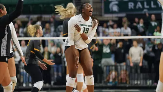 Amani McArthur, volleyball, 2023, Iowa