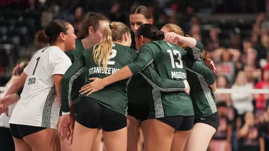 Team Huddle, volleyball, 2023, Ohio State