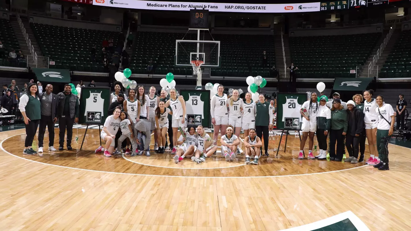 WBB Senior Day