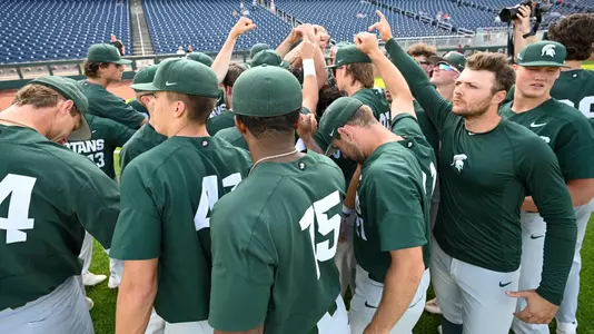 Team huddle before Maryland game at B1G Tournament