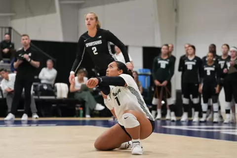 Nalani Iosia, volleyball, 2023, UConn