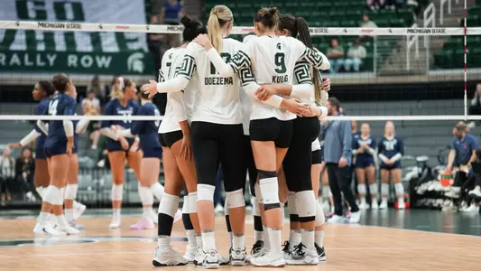 volleyball huddle, 2024, action