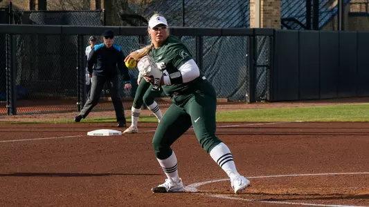 Liv Grey, softball, 2024