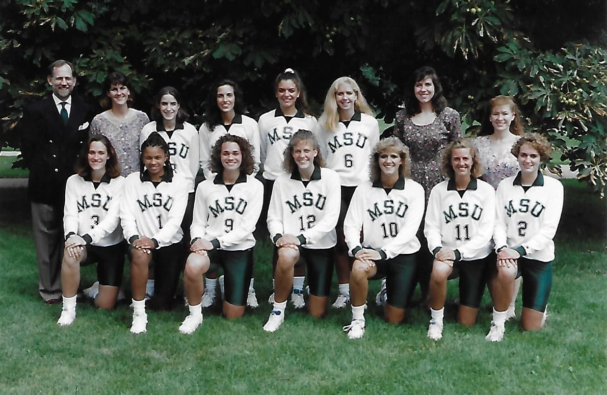 1993 Volleyball Team Photo