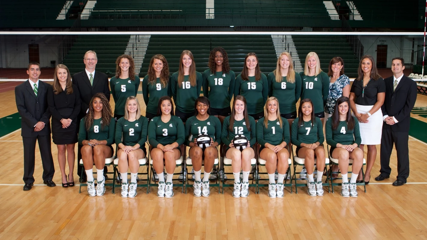 2012 Volleyball Team Photo