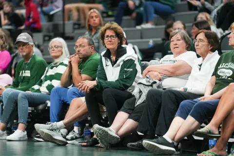 Kathy DeBoer, volleyball, action, 2024