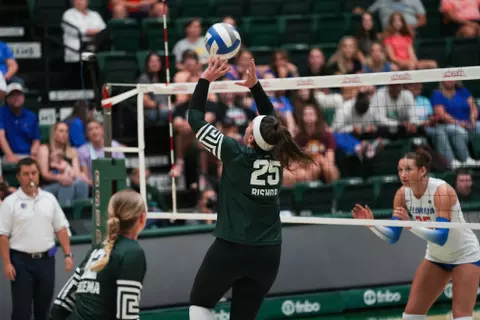 Julia Bishop, volleyball, action, 2024