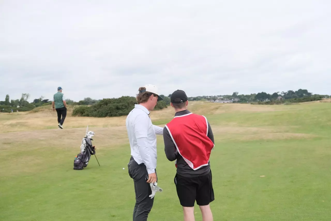 Satchel Pierce at the Jameson links first round