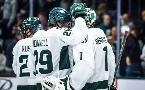 Gavin O'Connell and Trey Augustine, action, hockey, 2025-26