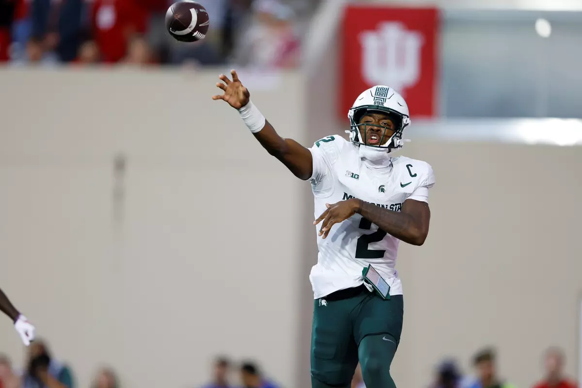 Aidan Chiles action at Indiana