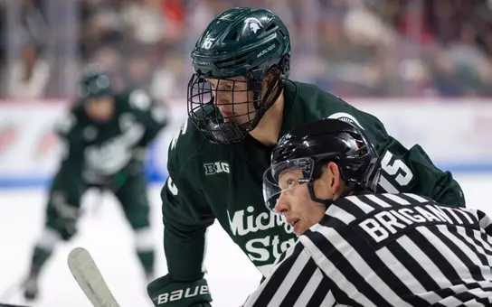 Charlie Stramel, hockey, action, 2025-26