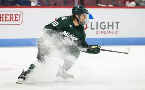 Tommi Mannisto, hockey, action, 2025-26