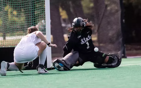 Lyra Gavino, field hockey, action, 2025