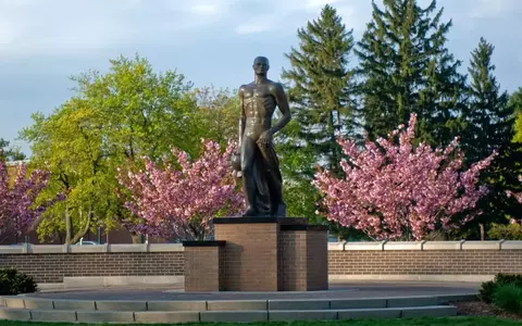Sparty statue