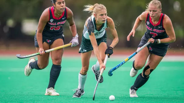 Lili Knorr, action, field hockey, 2025-26