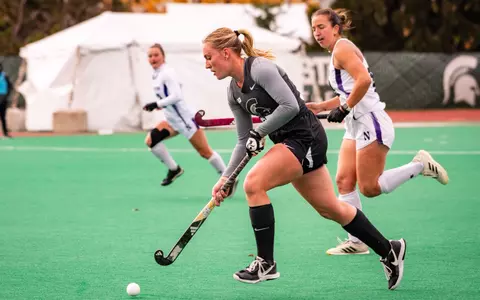 Gracie Burns, action, field hockey, 2025