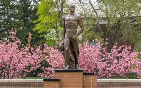 Sparty Statue