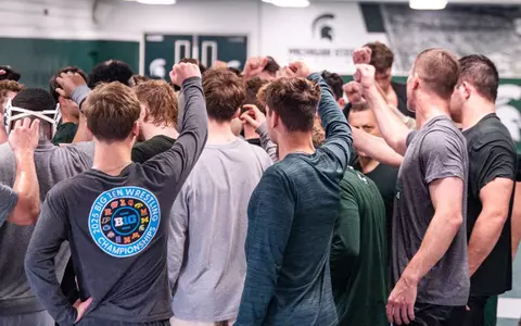 Wrestling Huddle, Practice, 2025-26