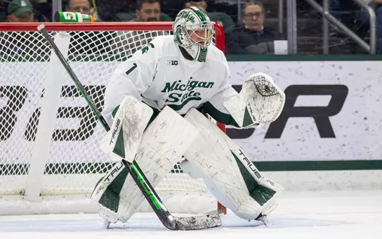 Trey Augustine, hockey, 2025-26, action