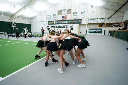 Women's Tennis Huddle
