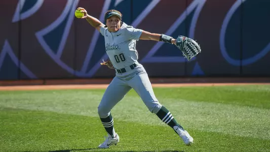 Kendall Smiley, softball, action, 2025