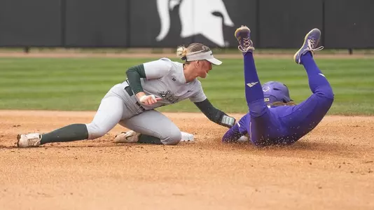 Payton Conroy, action, softball, 2025