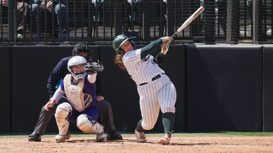 Kaelin Cash, softball, 2025, action