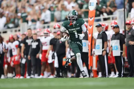 Omari Kelly action vs Youngstown State