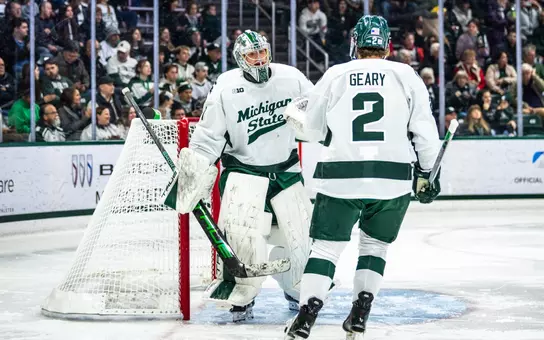 Trey Augustine & Patrick Geary, hockey, action, 2025-26