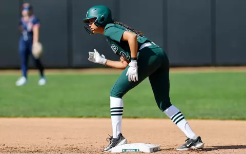 Jordynn Williams at second base vs Detroit Mercy