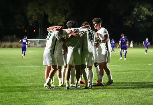 Michigan State soccer huddle vs. Washington