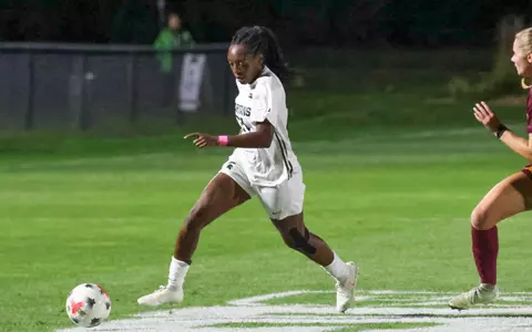 Kennedy Bell had a five-point night vs. Minnesota