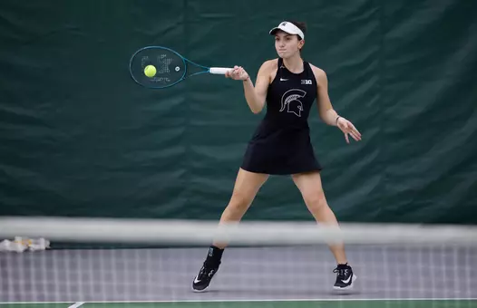 Matilde Morais action vs Xavier