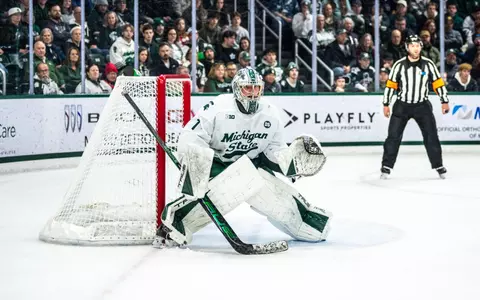 Trey Augustine, hockey, 2025-26, action